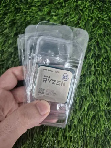 RYZEN 3 2200G