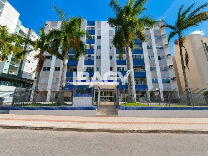 Excelente Apartamento 4 dormitório(s) em Jardim Atlântico - Florianópolis