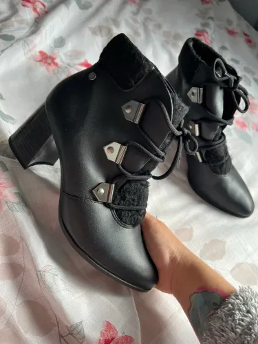 Bota Feminina Ramarim Cano Baixo 