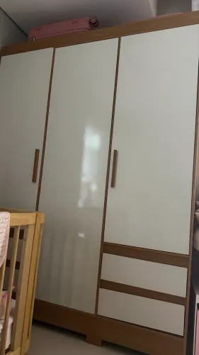 Vendo guarda roupa
