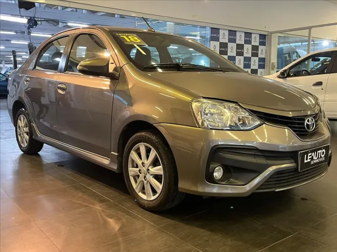 Toyota Etios XLS Sedan 1.5 Flex 16V 4P Aut. 2018