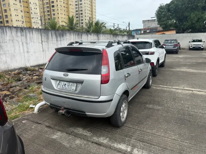 Ford Fiesta Street/ Action 1.0 8V 5P 2004