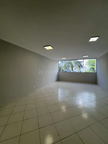 Sala Comercial para locação na zona 07