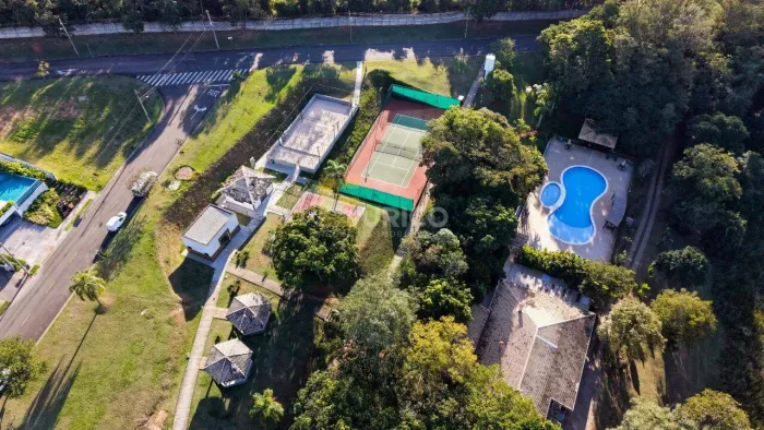 Terreno em Condomínio à venda no Condomínio Santa Isabel II em Louveira/SP
