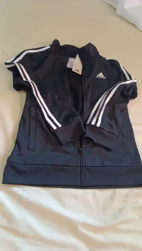jaqueta infantil adidas original, nova sem uso tamanho GG