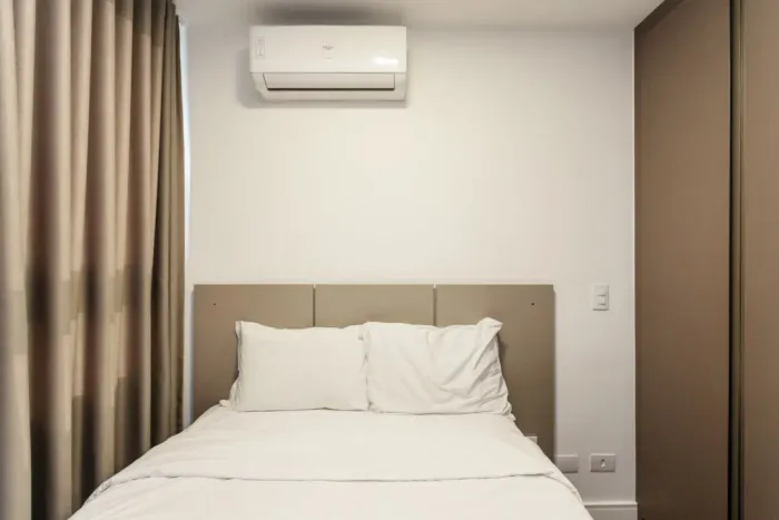 Apartamento com 1 quarto para alugar por R$ 1700.00, 13.00 m2 - ALTO DA GLORIA - CURITIBA/