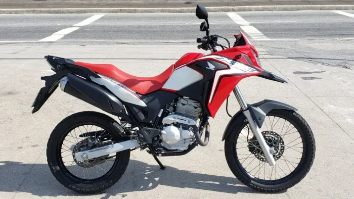XRE 300 rally vendo