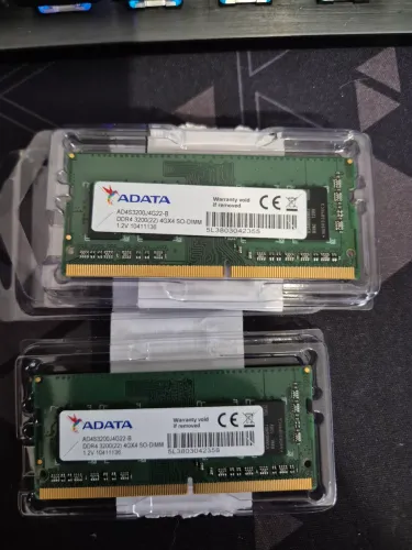 2x Memória DDR4 4GB 3200