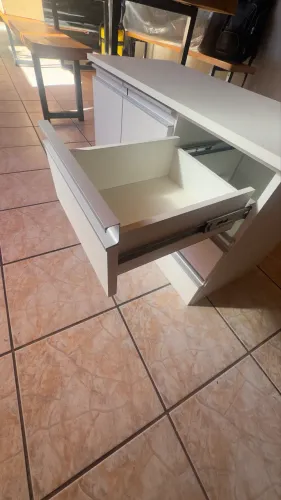 Armário MDF branco