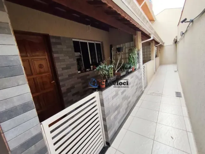 SOBRADO COM CONDOMÍNIO FECHADO, COM 2 SUÍTES NA FREGUESIA DO Ó