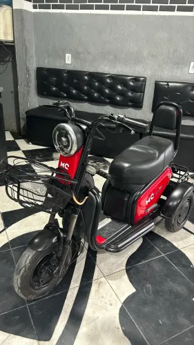 ( Oportunidade ) vendo triciclo elétrico