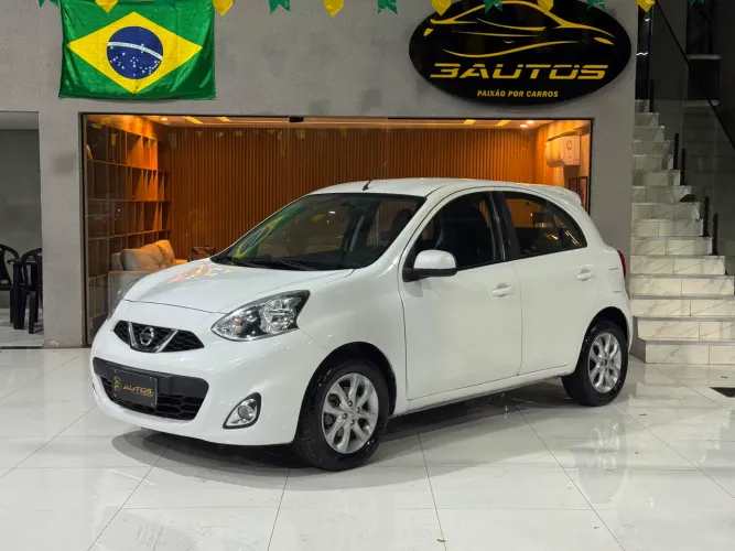Nissan March SV 1.6 16V Flex Fuel 2016