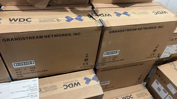 Switch Grandstream GWN7831 L3 - 24 SFP + 4 SFP+ 10G
