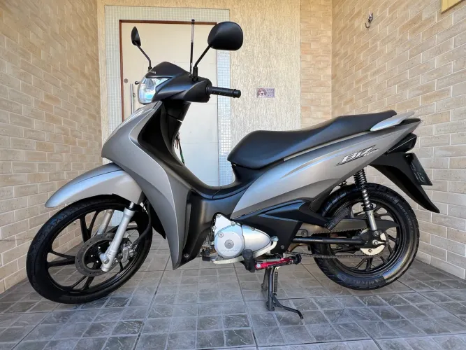 Honda Biz 125 impecável flexone completa