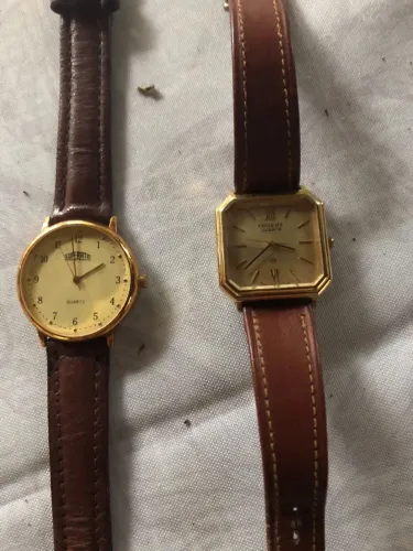 2 RELÓGIOS VINTAGE. UM ORIENT E OUTRO MIRVAINE AMBOS PRECISAM DE ALGUMA MANUTENÇÃO