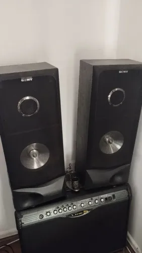 Par de caixas de som antigas Sony