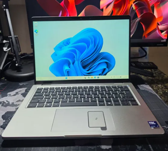 Notebook Dell Pro 14 Plus Ultra 7 32GB RAM 512GB SSD