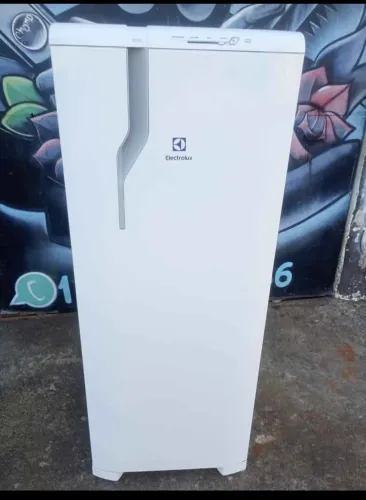Geladeira Electrolux funcionando perfeitamente (ENTREGO HOJE)