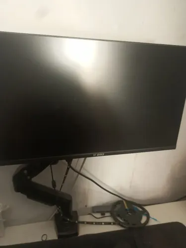 Monitor tgt 24" 180hz com braço articulado
