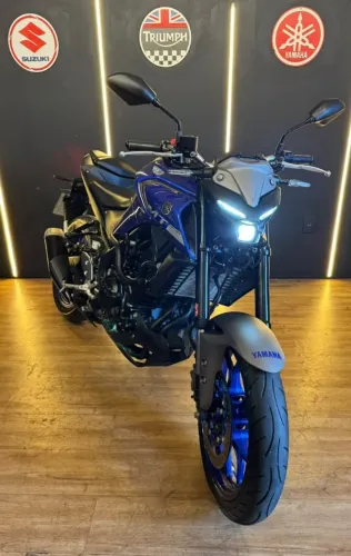 YAMAHA MT 03 ABS 2021 IMPECÁVEL