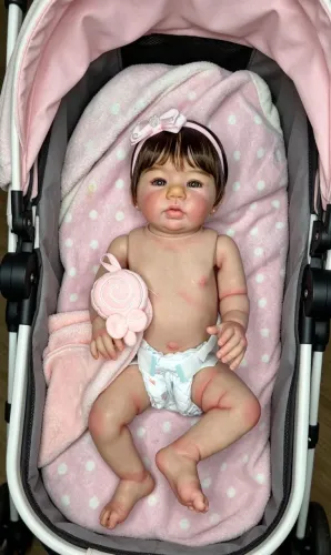 Bebe reborn cm corpo de vinil