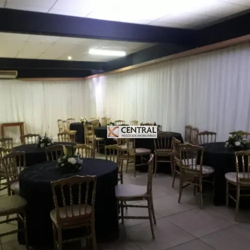 Prédio à venda por R$ 2.000.000,00 - Acupe de Brotas - Salvador/BA