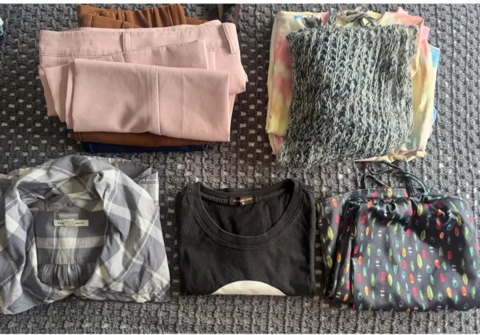 Lote de roupa, tamanho M