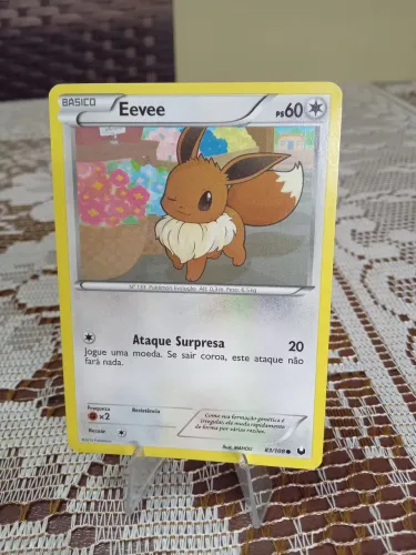 Carta Pokémon tcg do Eevee 83/108 da copag em estado NM