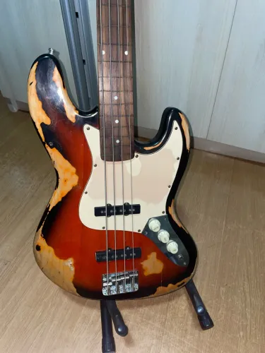 Baixo Estilo Jazz Bass