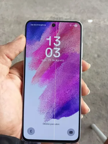 S21 fe 128 gb 6 de ram com marcas de uso 600 negócio valor