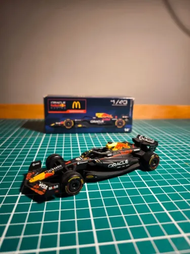 F1 Red Bull Mc donalds Mac Formula 1