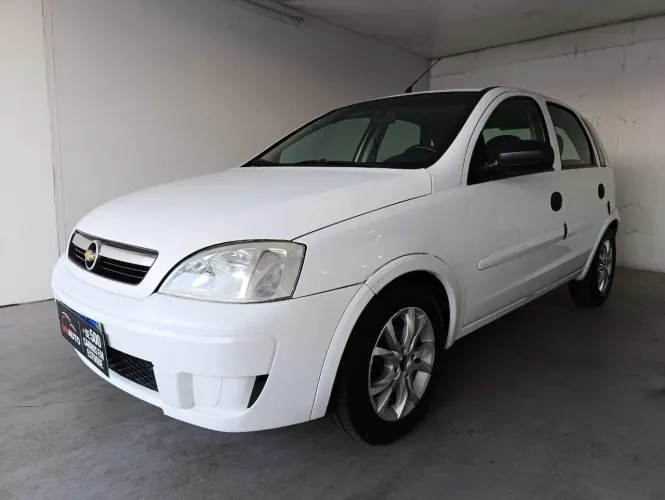Chevrolet Corsa Hatchback 1.0 MPFI 8V 71cv 5P 2011