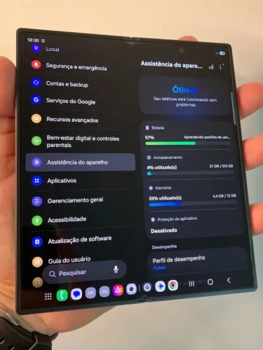 Samsung Z Fold 6 Azul 512gb 12 RAM (Muito Novo) sem detalhes impecável oportunidade