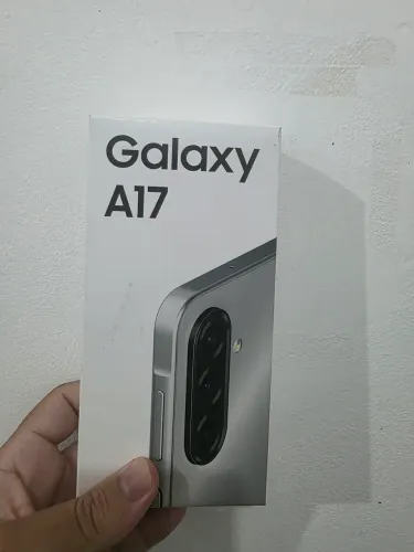 Samsung Galaxy A17 - 128 Gb / Lacrado