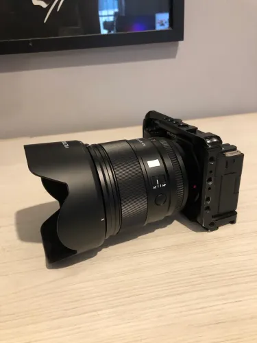 Sony ZVE10 e Viltrox 27mm 1.2 PRO Sony