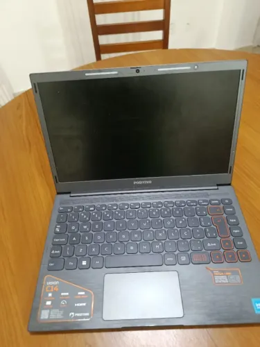 Nootbook positivo, novo, comprei 6 meses atrás!
