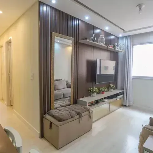 Imóvel para venda possui 44 metros quadrados com 2 quartos em Canhema - Diadema - SP