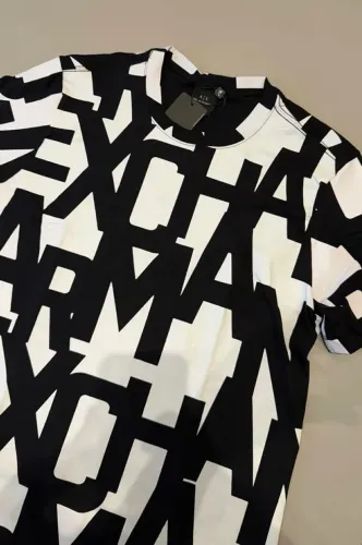 Camiseta Armani 