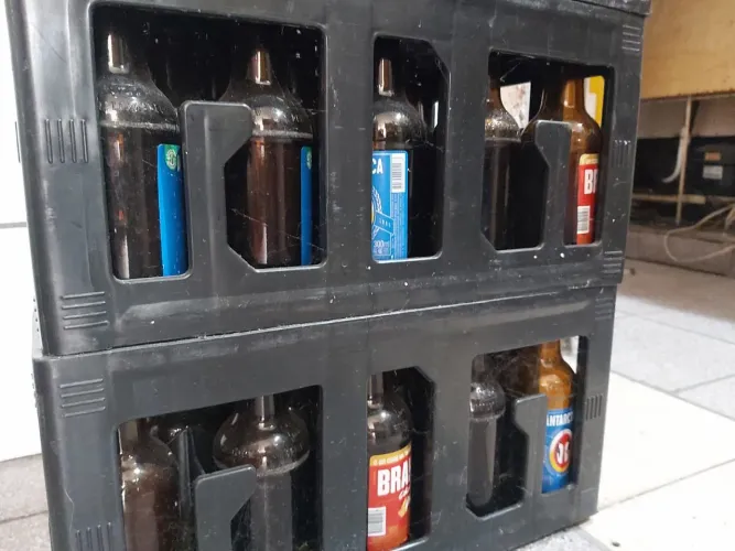 3 caixas de cerveja Crackudinha 300ml