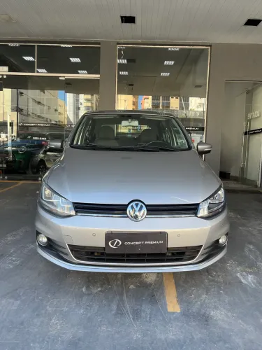 Volkswagen Fox Highline 1.6 Flex 16V 5P 2016