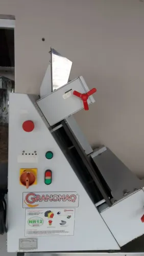 Modeladora pra abrir massa de pizza 