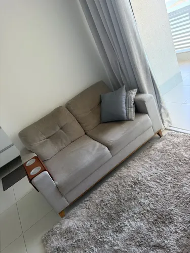 Vendo sofá 2 lugares