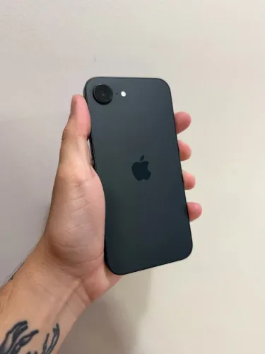Iphone 16e 256gb impecável