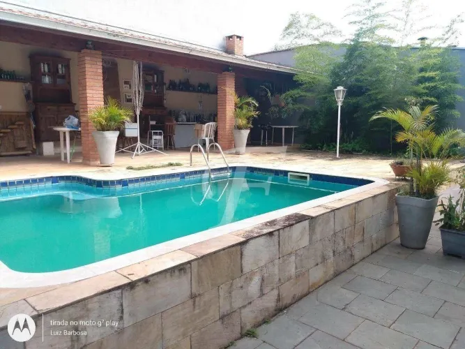 Casa com 4 dormitórios para alugar, 350 m² por R$ 11.435,00/mês - Granja Viana - São Paulo