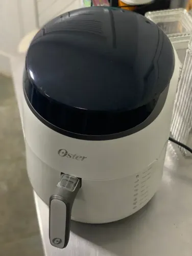 FRITADEIRA AIRFRYER OSTER DIGITAL OFRT9 3.2L (PAINEL TOUCH)