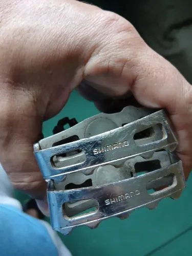 Pedal crip plataforma shimano