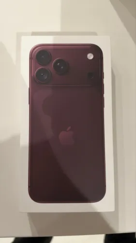iPhone 18 Pro Max 256GB Burgundy ? Lacrado