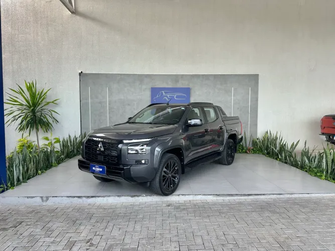 Mitsubishi TRITON SR80 2.4 CD 4X4 TB AUT. 2026