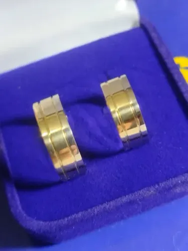 Alianças Noivado Casamento Ouro 18 kilates Par 