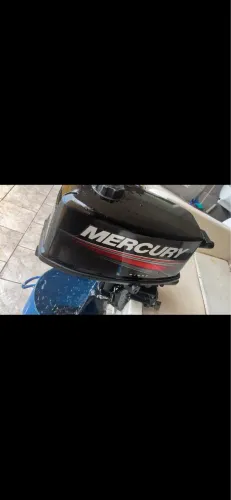 Barco de fibra casco duplo com motor de 5hp 